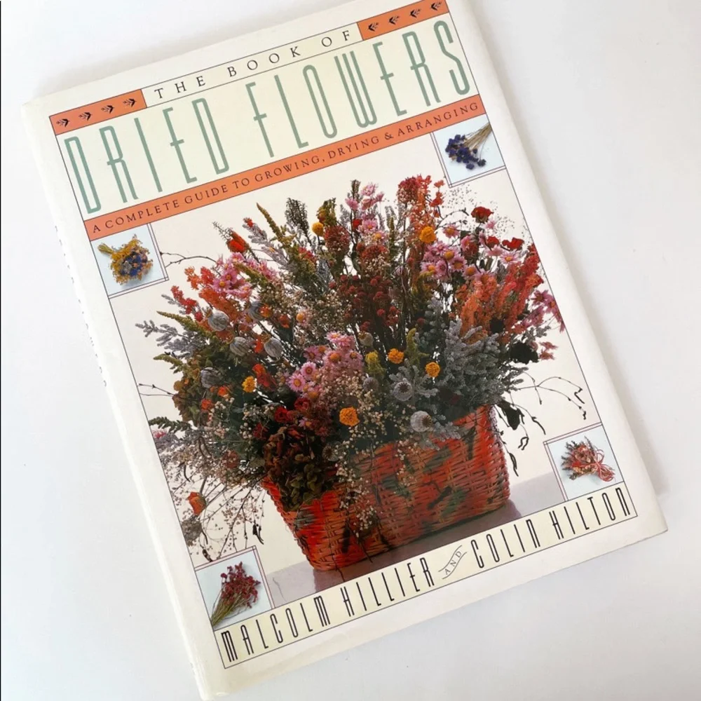 Vintage 80s Dried Flowers Floral Book DIY - Picture 1 of 9